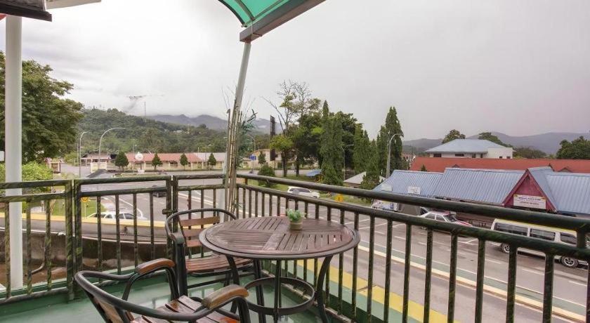 Oyo 89782 Ranau City Inn Luaran gambar
